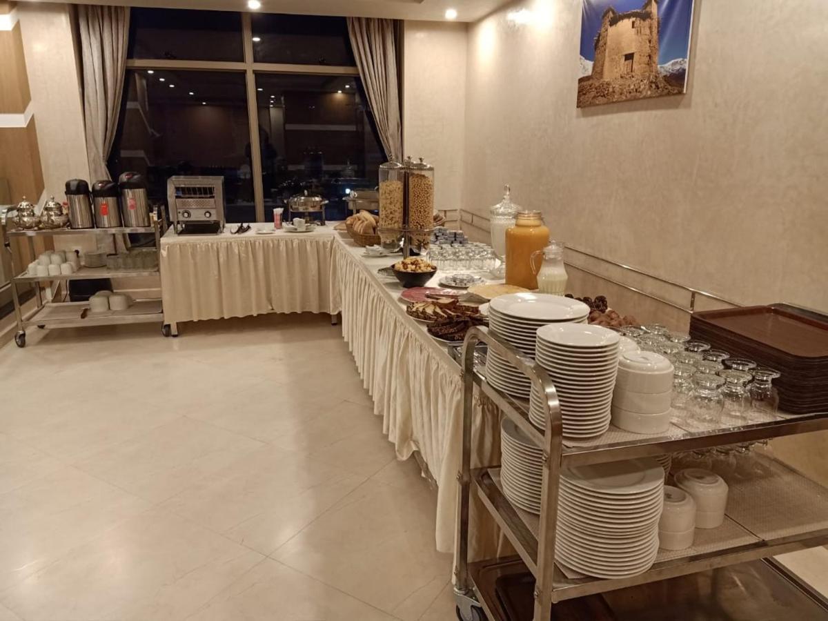 Hotel Makarim Tétouan 외부 사진
