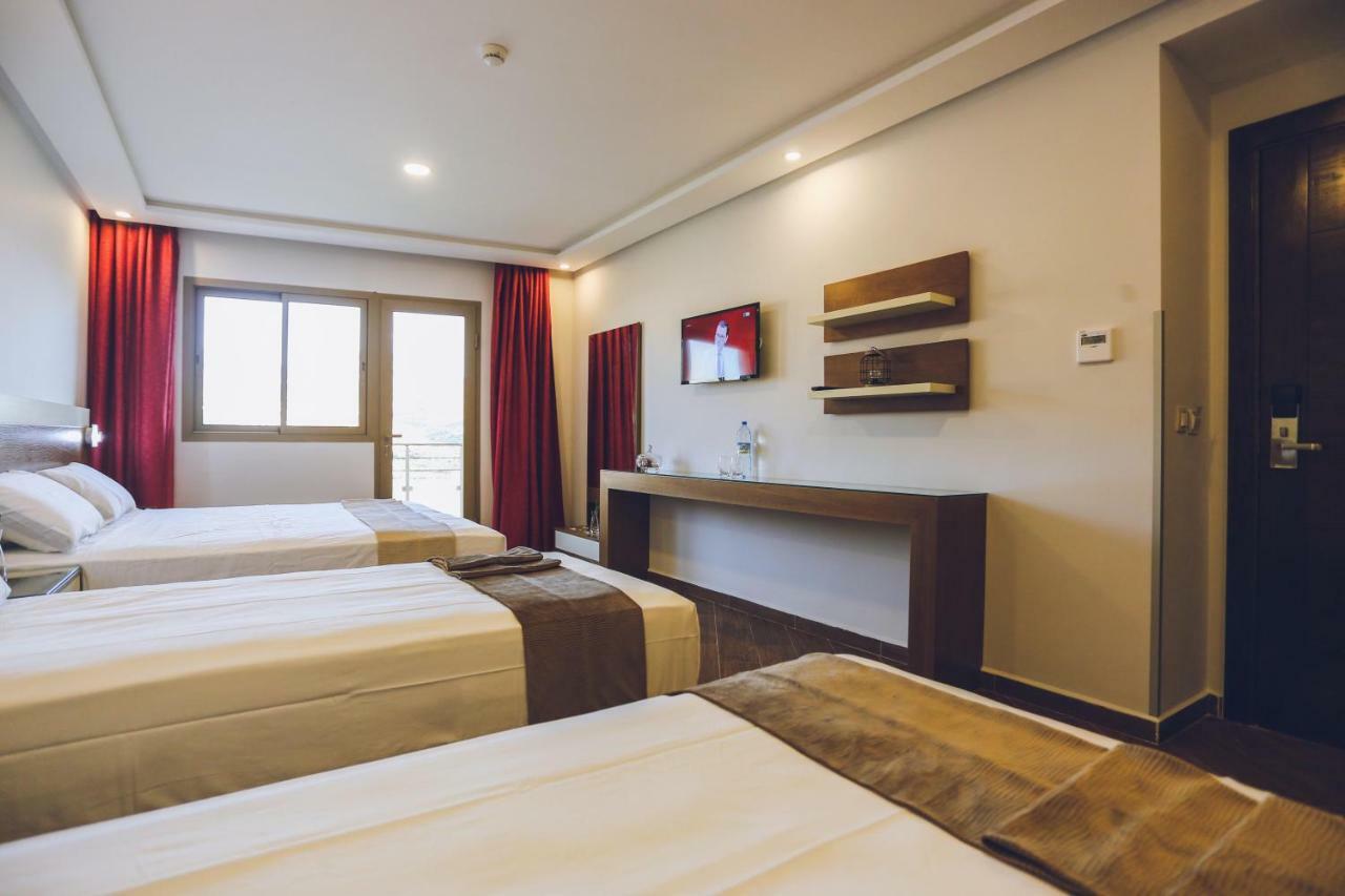 Hotel Makarim Tétouan 외부 사진